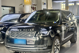 路虎 揽胜 2021款 3.0 L6 传世加长经典版