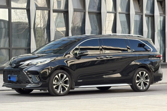 丰田 格瑞维亚 2023款 2.5L混动 尊贵PLUS版