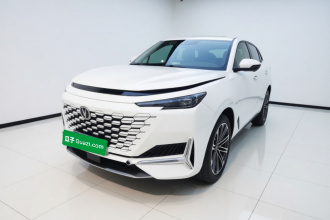 长安UNI-K 2021款 2.0T 尊贵型