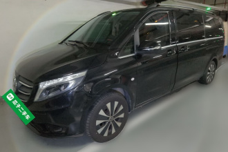 奔驰 威霆 2021款 2.0T 商务版 7座