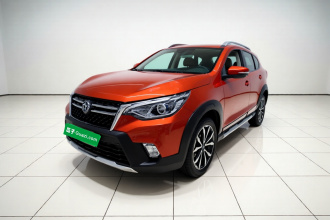 启辰T70 2018款 1.4T 手动睿享运动版
