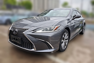 雷克萨斯ES 2018款 300h 卓越版 国VI