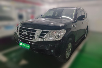 日产 途乐（平行进口）   4.0L 自动 7座 中东版