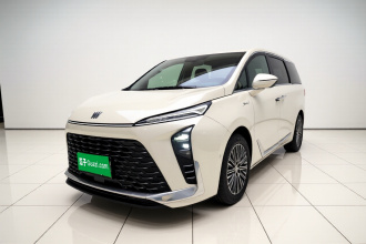 别克GL8新能源 2024款  陆尊 奢享版 7座