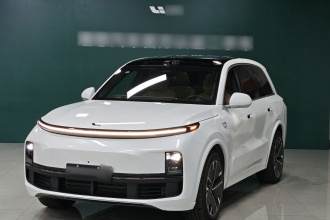 理想汽车 理想L8 2025款 Max 智能焕新版