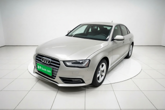 奥迪A4L 2016款 30 TFSI 典藏版 自动舒适型
