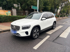 奔驰GLB 2024款 GLB 200 动感型