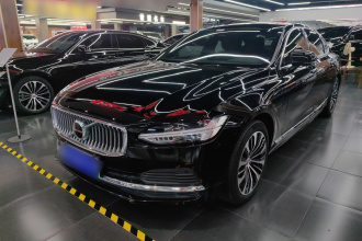 沃尔沃S90新能源 2024款 插电式混动 四驱长续航智逸豪华版