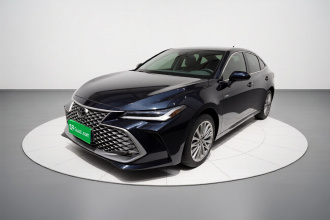 丰田 亚洲龙 2024款 双擎 2.5L XLE尊贵版