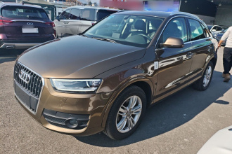 奥迪Q3 2015款 35 TFSI quattro百万纪念进享型