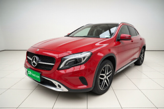 奔驰GLA 2015款 GLA 220 4MATIC 时尚型