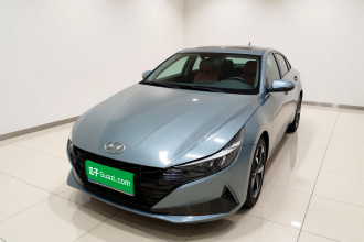 现代 伊兰特 2021款 240TGDi DCT LUX尊贵版