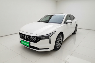 奔腾B70 2023款 第三代 1.5T 自动悦享型70周年纪念版