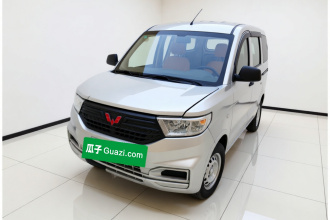 五菱汽车 五菱宏光V 2021款 1.5L改款劲享版LAR