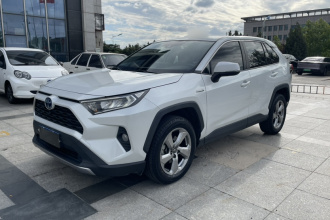 丰田 RAV4荣放 2021款 双擎 2.5L E-CVT两驱精英版