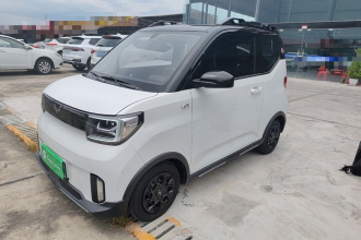 五菱汽车 宏光MINIEV 2022款 GAMEBOY 300km 玩咖款 磷酸铁锂