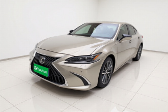 雷克萨斯ES 2022款 300h 臻享版
