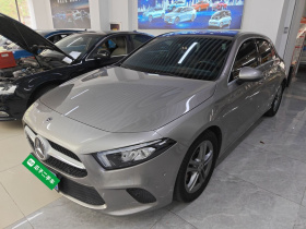 奔驰A级(进口) 2019款 A 200 动感型