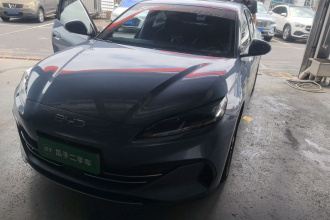 比亚迪 海豹06新能源 2024款 DM-i 120KM尊享型