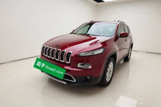 Jeep 自由光 2016款 2.4L 专业版