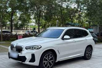 宝马X3 2022款 改款 xDrive25i M运动套装