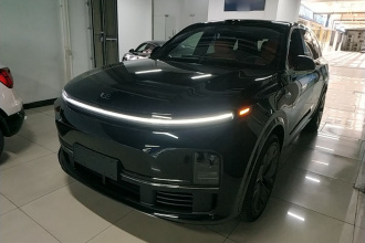 理想汽车 理想L7 2025款 Ultra 智能焕新版