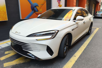 比亚迪 海豹07 DM-i 2025款 DM-i 1.5L 125km 豪华型