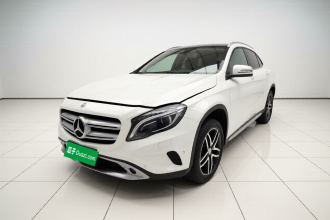 奔驰GLA 2015款 GLA 220 4MATIC 时尚型