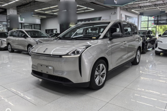 奔腾NAT 2024款 PRO 嘉享版 425km