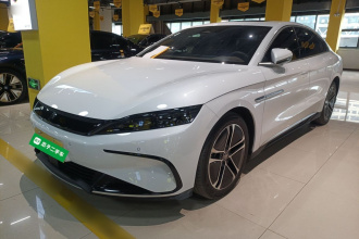 比亚迪 汉 2023款 EV 冠军版 605KM前驱尊贵型