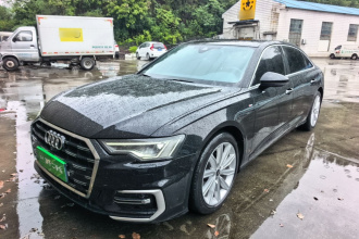奥迪A6L 2024款 45 TFSI 臻选动感型