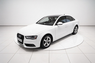 奥迪A4L 2016款 30 TFSI 典藏版 自动舒适型