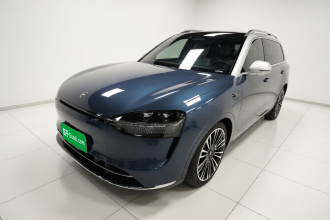 鸿蒙智行 问界M9 2024款 增程 Ultra版 42kWh 6座版