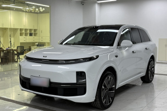 理想汽车 理想L8 2025款 Max 智能焕新版