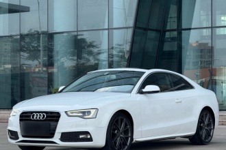 奥迪A5 2016款 改款 Coupe 45 TFSI 舒适型