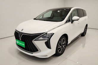 东风风行 风行游艇 2023款 1.5T DCT星空旗舰版