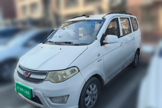 五菱汽车 五菱宏光 2016款 1.5L 改款S舒适型