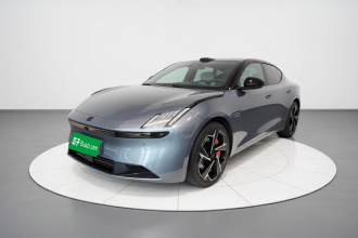 领克Z10 2024款 95kWh 702km四驱智驾Ultra