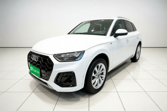 奥迪Q5L 2022款 改款 40T 豪华动感型