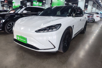 ARCFOX极狐 极狐 阿尔法S(ARCFOX αS) 2023款 650E 森林版PRO 175kw