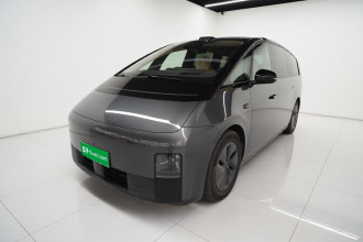 理想汽车 理想MEGA 2025款 Home 家庭特别版