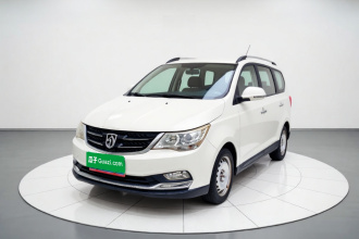 宝骏730 2016款 1.5L 手动豪华型 7座