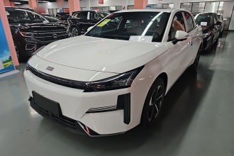 吉利银河 银河L6 2025款 EM-i 140km 星舰版