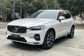 沃尔沃XC60 2025款 B5 四驱智远豪华版