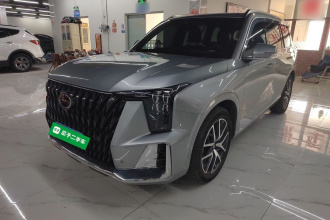 广汽传祺 传祺GS8 2022款 双擎系列 2.0TM 两驱尊贵版 （七座）