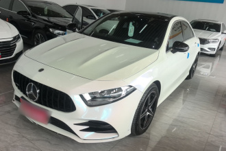 奔驰A级 2022款 A 180 L 运动轿车