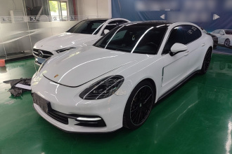 保时捷 2017款 Panamera 4 行政加长版 3.0T