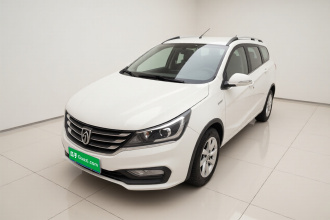 宝骏310W 2017款 1.5L 手动时尚型 国V