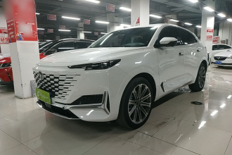 长安UNI-K 2021款 2.0T 尊贵型