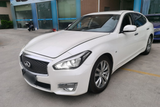 英菲尼迪Q70 2017款 Q70L 2.5L 精英版